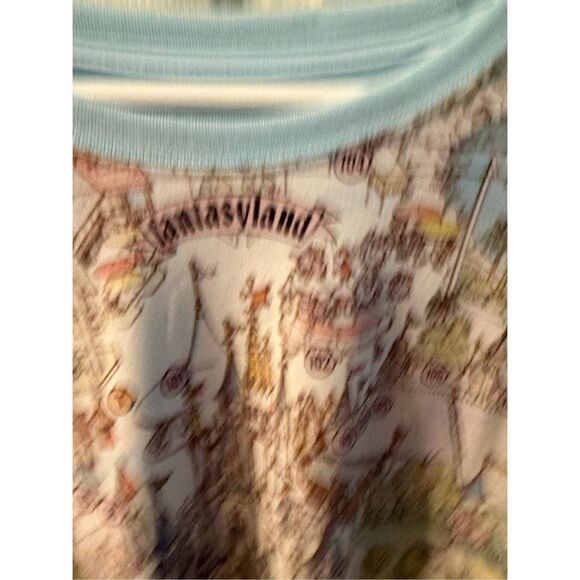 Walt Disney World The Vault Collection Map of the Park Shirt sz XXL NWT - Picture 2 of 8